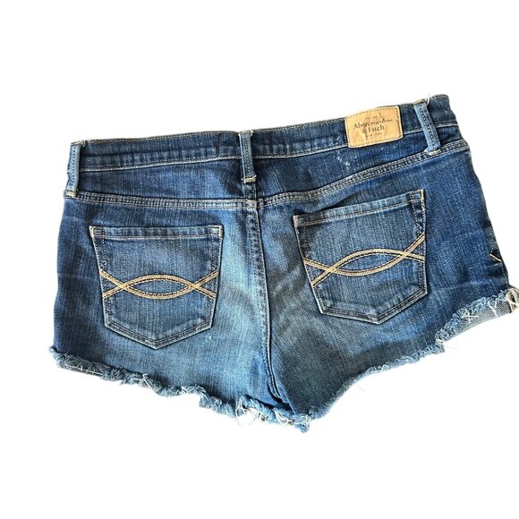 Abercrombie & Fitch Medium Wash Frayed Hem Stretch Shorts 6 - Picture 4 of 5